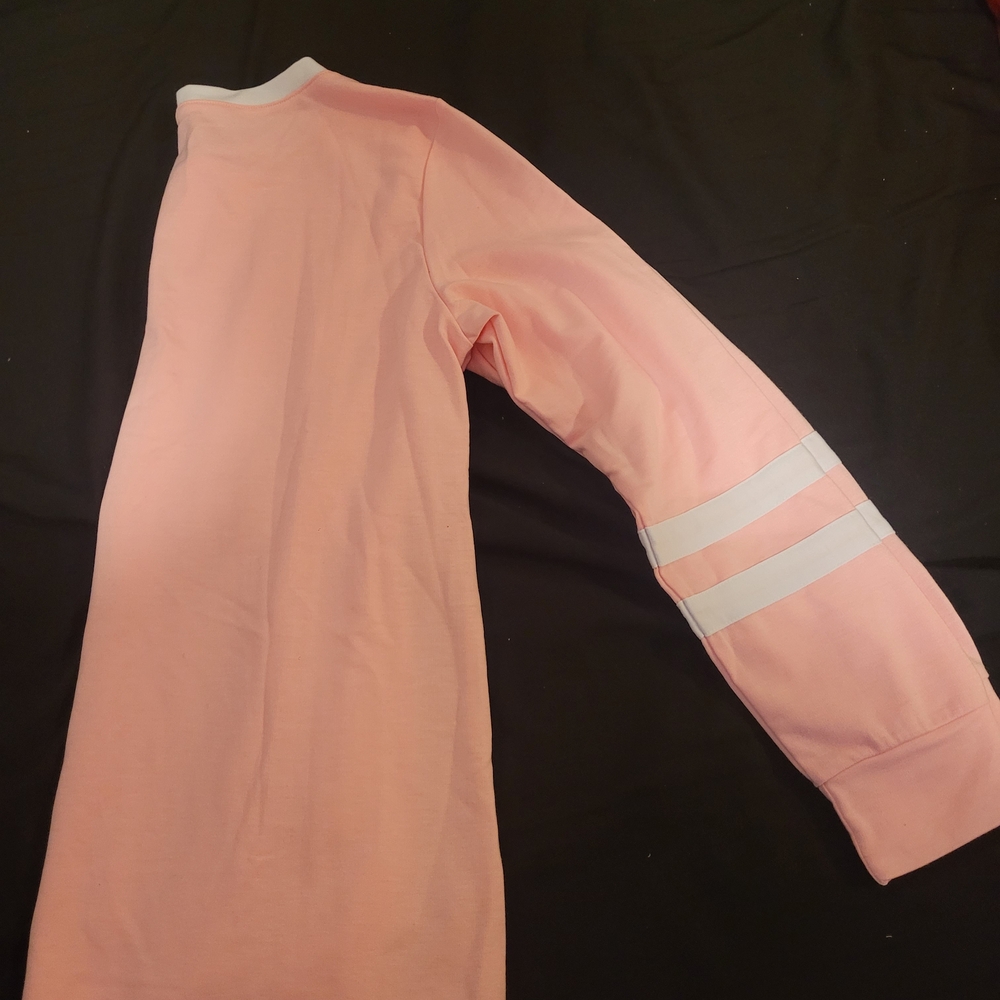 Pink Lounge Set - Picture 3 of 5